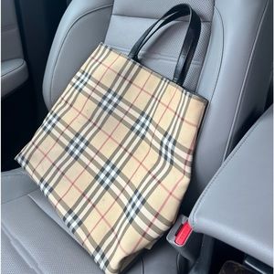 Burberry Tote